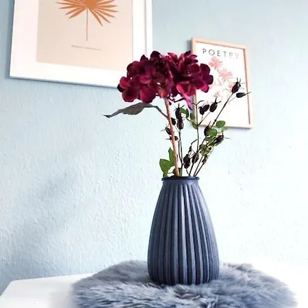 'bright 5' Wlan, 52 Qm Wohnung, Kueche, Innenstadt Schoetmar, 50 M Bis Schlosspark *