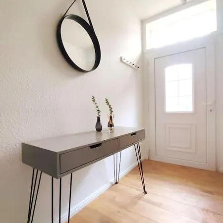 'bright 5' Wlan, 52 Qm Wohnung, Küche, Innenstadt Schötmar, 50 M Bis Schlosspark