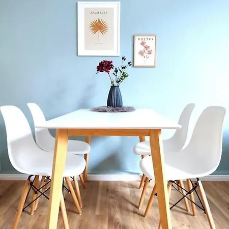 Lejlighed 'bright 5' Wlan, 52 Qm Wohnung, Kueche, Innenstadt Schoetmar, 50 M Bis Schlosspark Bad Salzuflen