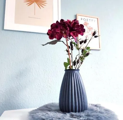 'bright 5' Wlan, 52 Qm Wohnung, Kueche, Innenstadt Schoetmar, 50 M Bis Schlosspark *