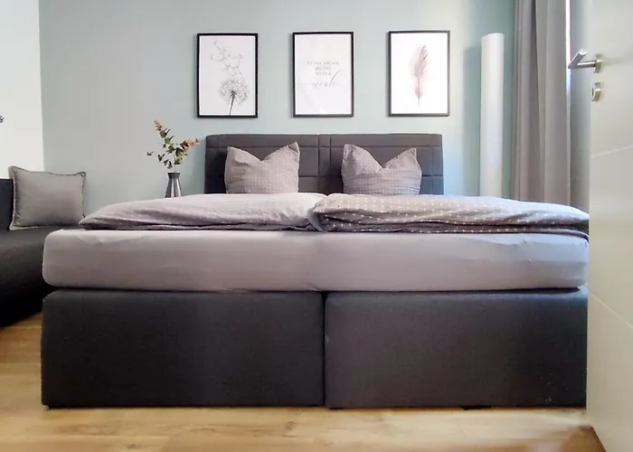 'bright 5' Wlan, 52 Qm Wohnung, Kueche, Innenstadt Schoetmar, 50 M Bis Schlosspark